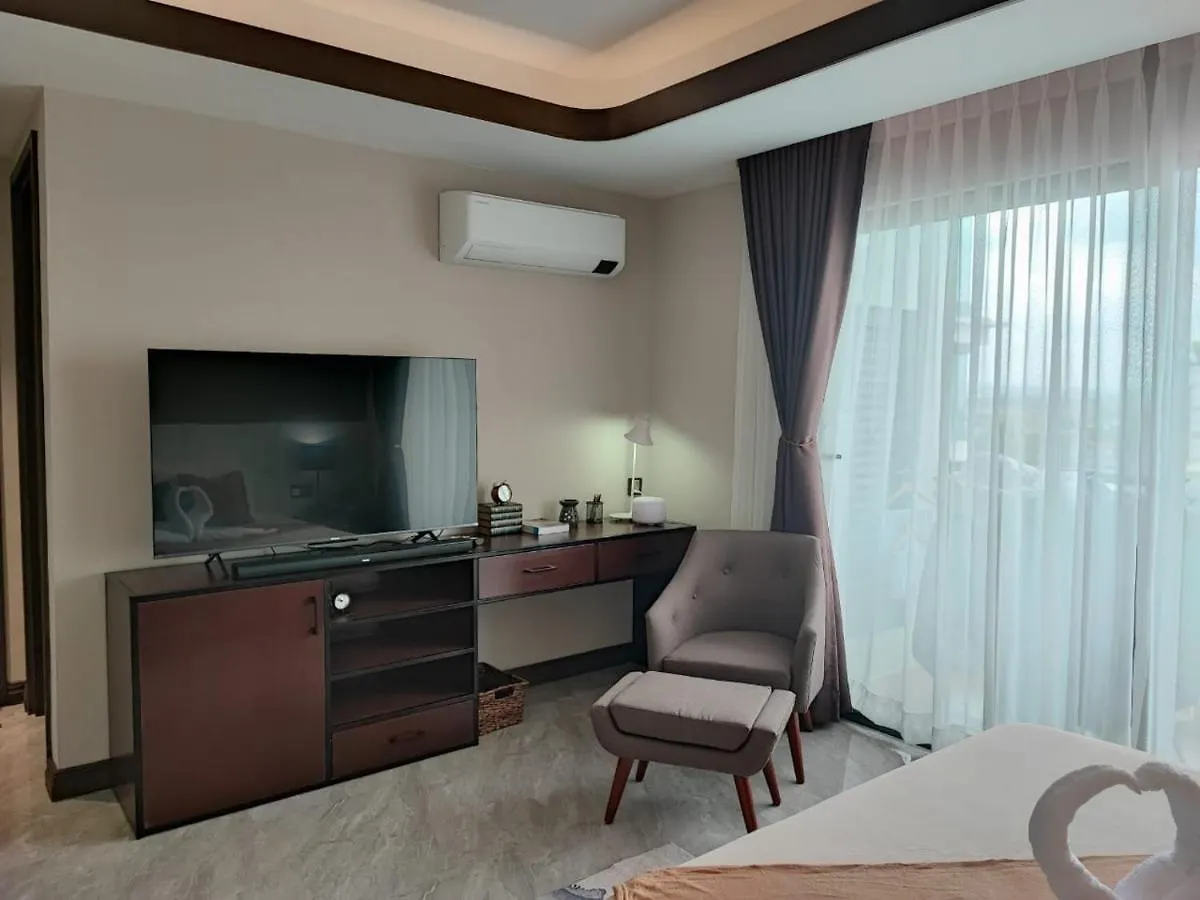 One Euphoria Prime Suite Hotel Ángeles 0*,